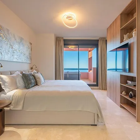 Elze Panoramic Sea View Luxury